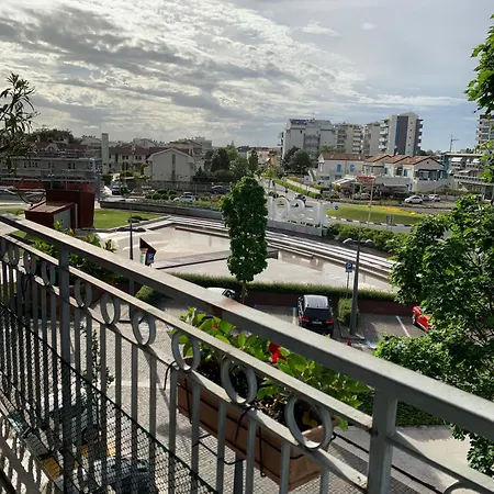 Piazza Drago 公寓